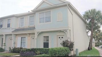 featured image of 1 Simonton Cir #1