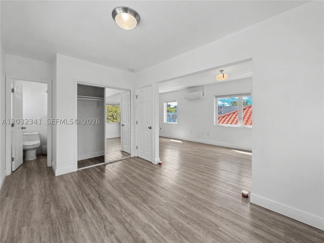 350 Minorca Ave #2 - Photo 7 of 17