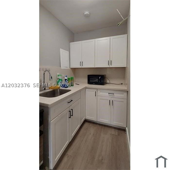 3735 Nw 21st Ct #3735 - Photo 5 of 12