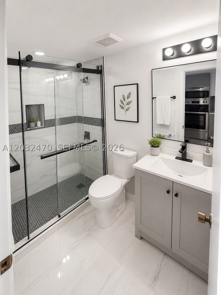 1445 Amanda St #1445 - Photo 5 of 15