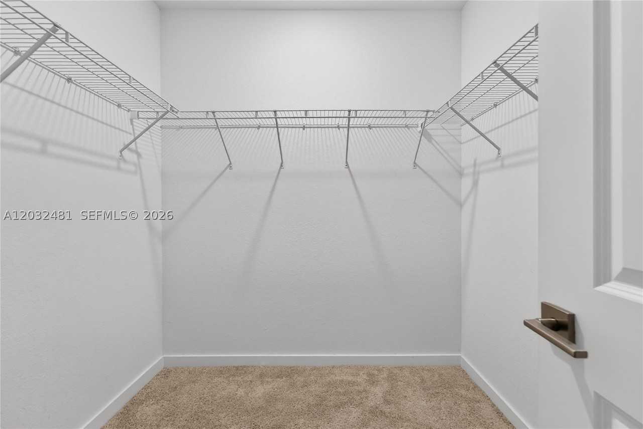 1780 Se 9th Ave - Photo 6 of 27