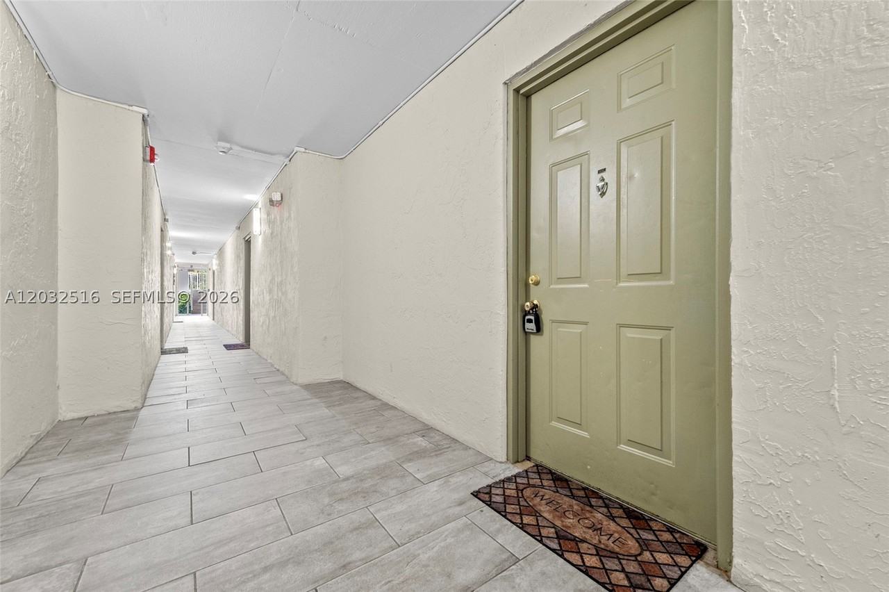 8240 Sw 210th St #106 - Photo 3 of 33