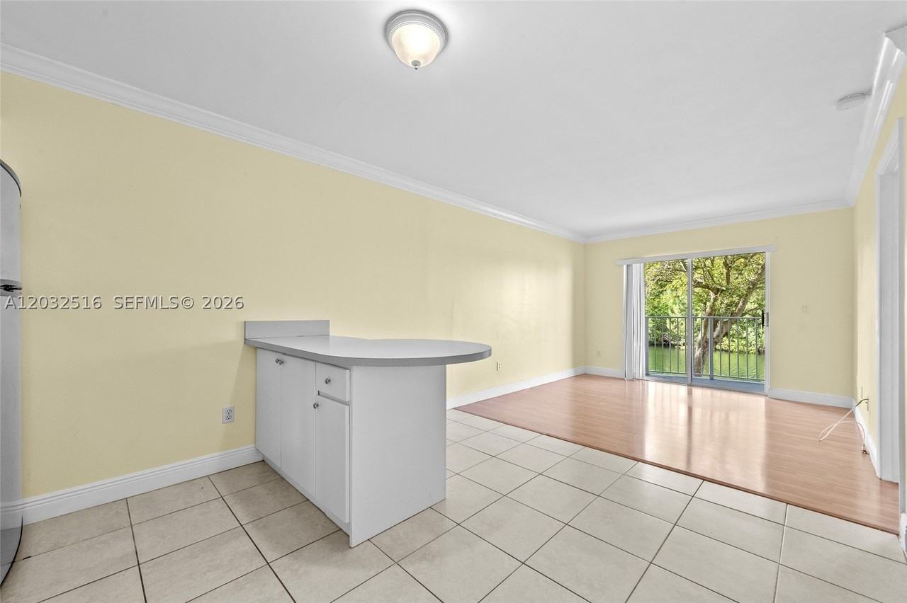 8240 Sw 210th St #106 - Photo 6 of 33