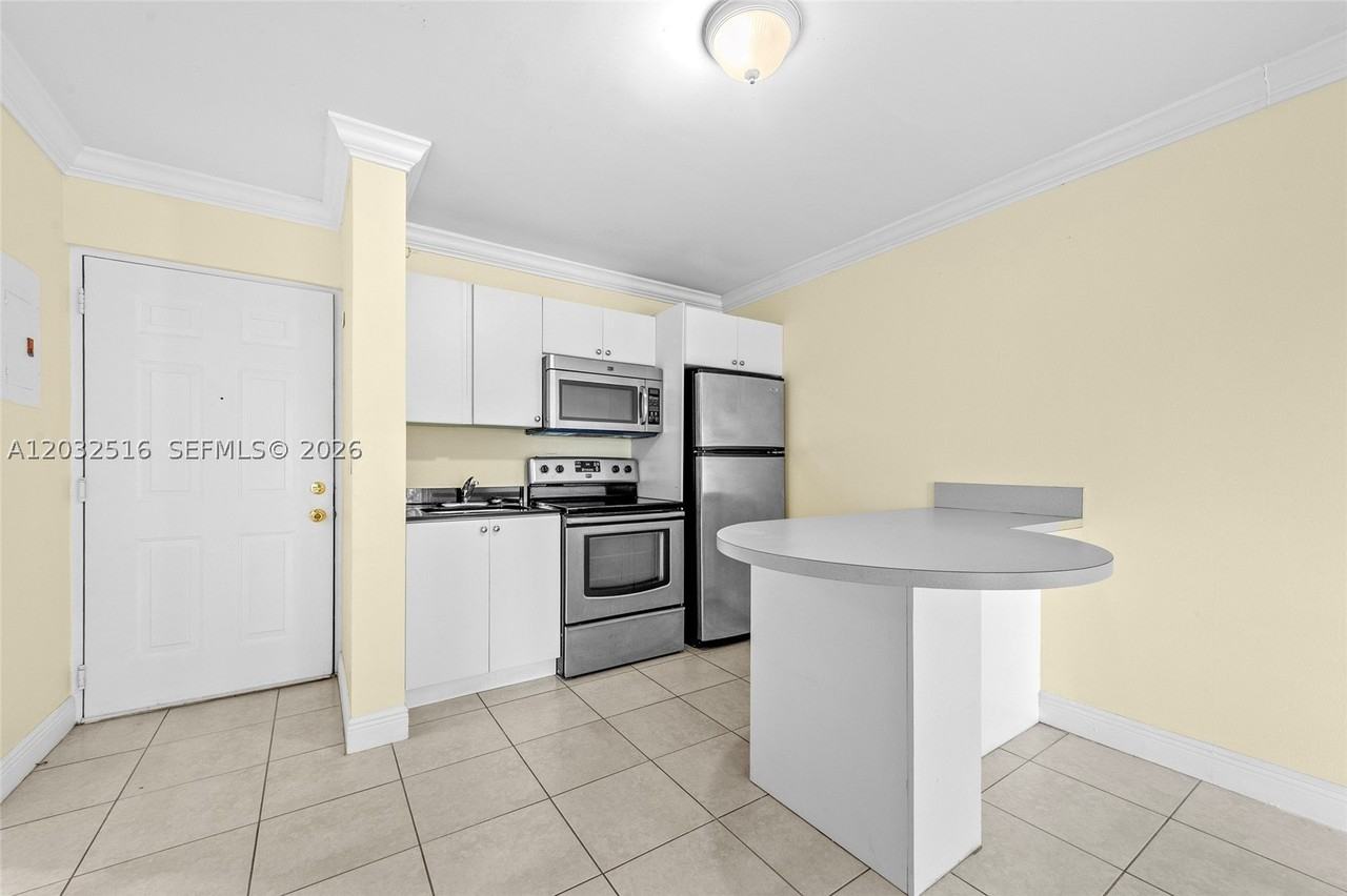 8240 Sw 210th St #106 - Photo 7 of 33