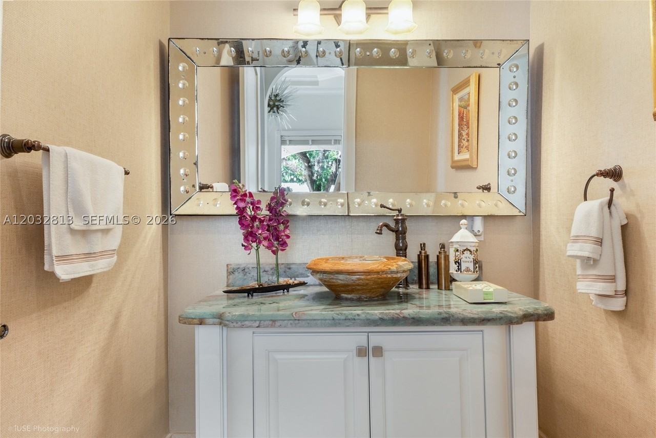 7405 Sw 104th St - Photo 7 of 22