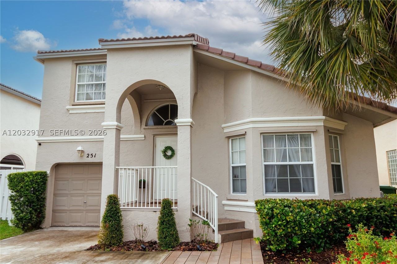 251 Nw 151st Ave