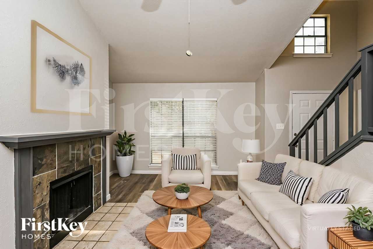 2805 Galemeadow Dr - Photo 5 of 19