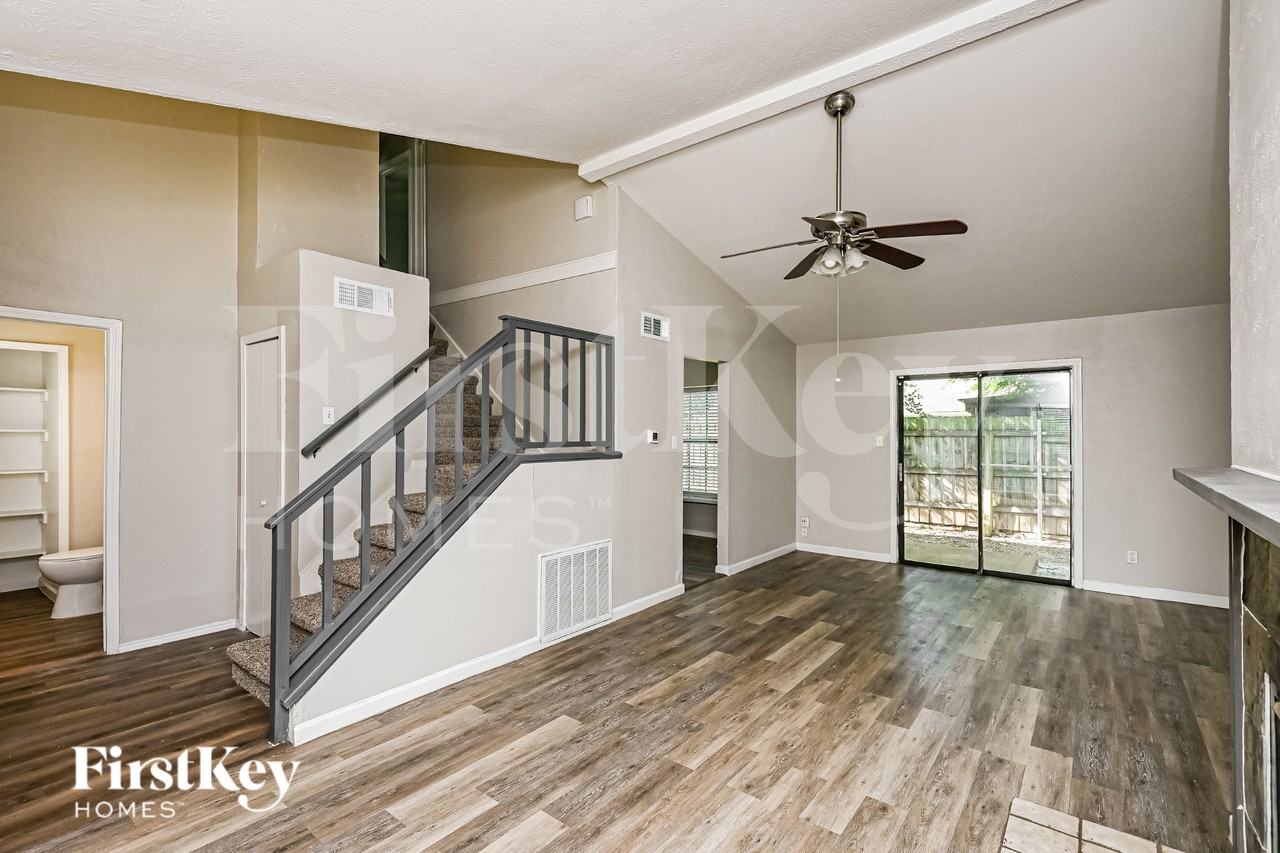 2805 Galemeadow Dr - Photo 6 of 19