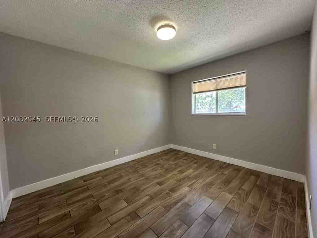 647 Nw 3rd Ave #1 - Photo 4 of 9