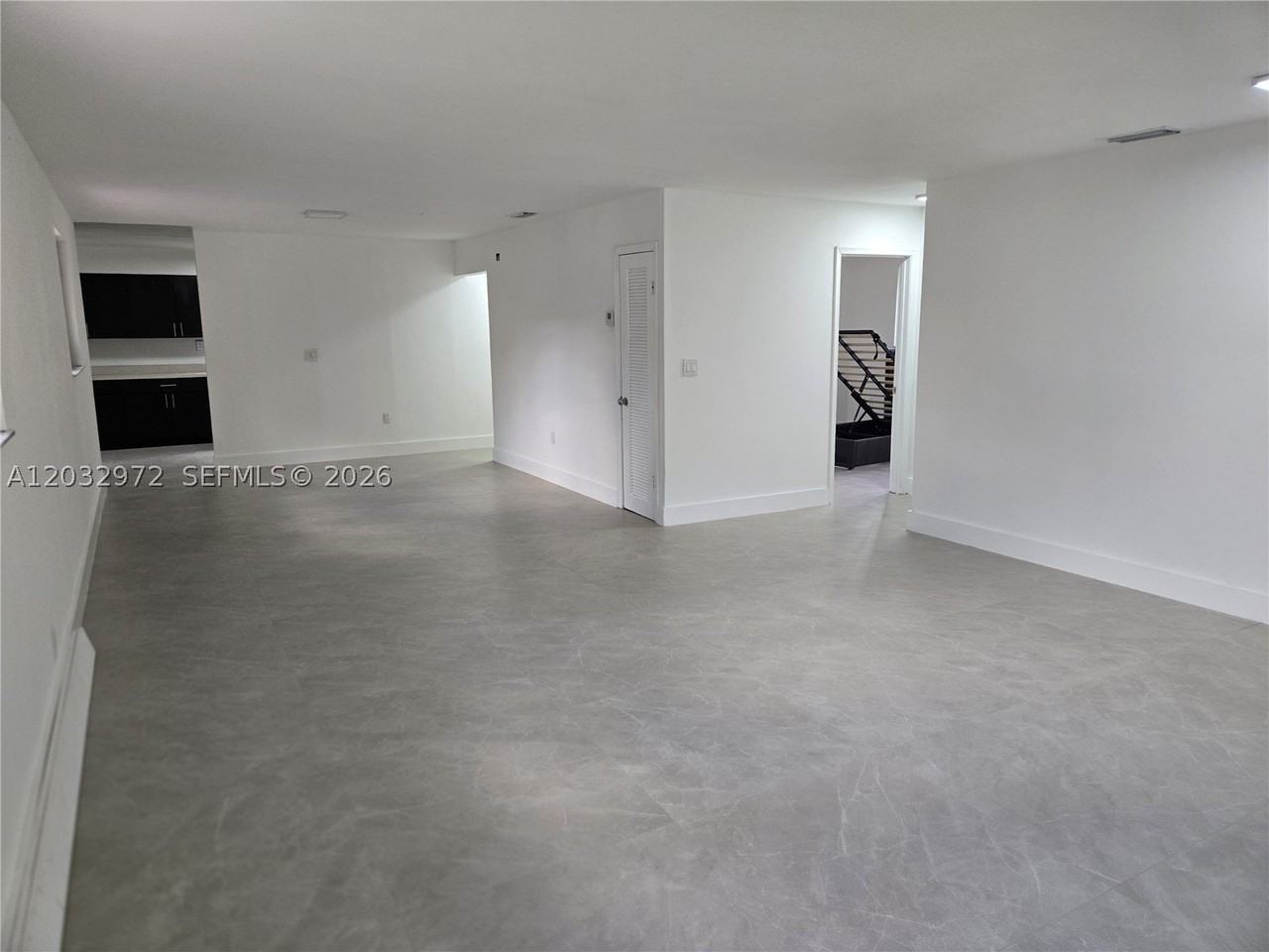 13100 Ne 3rd Ct #1 - Photo 6 of 17
