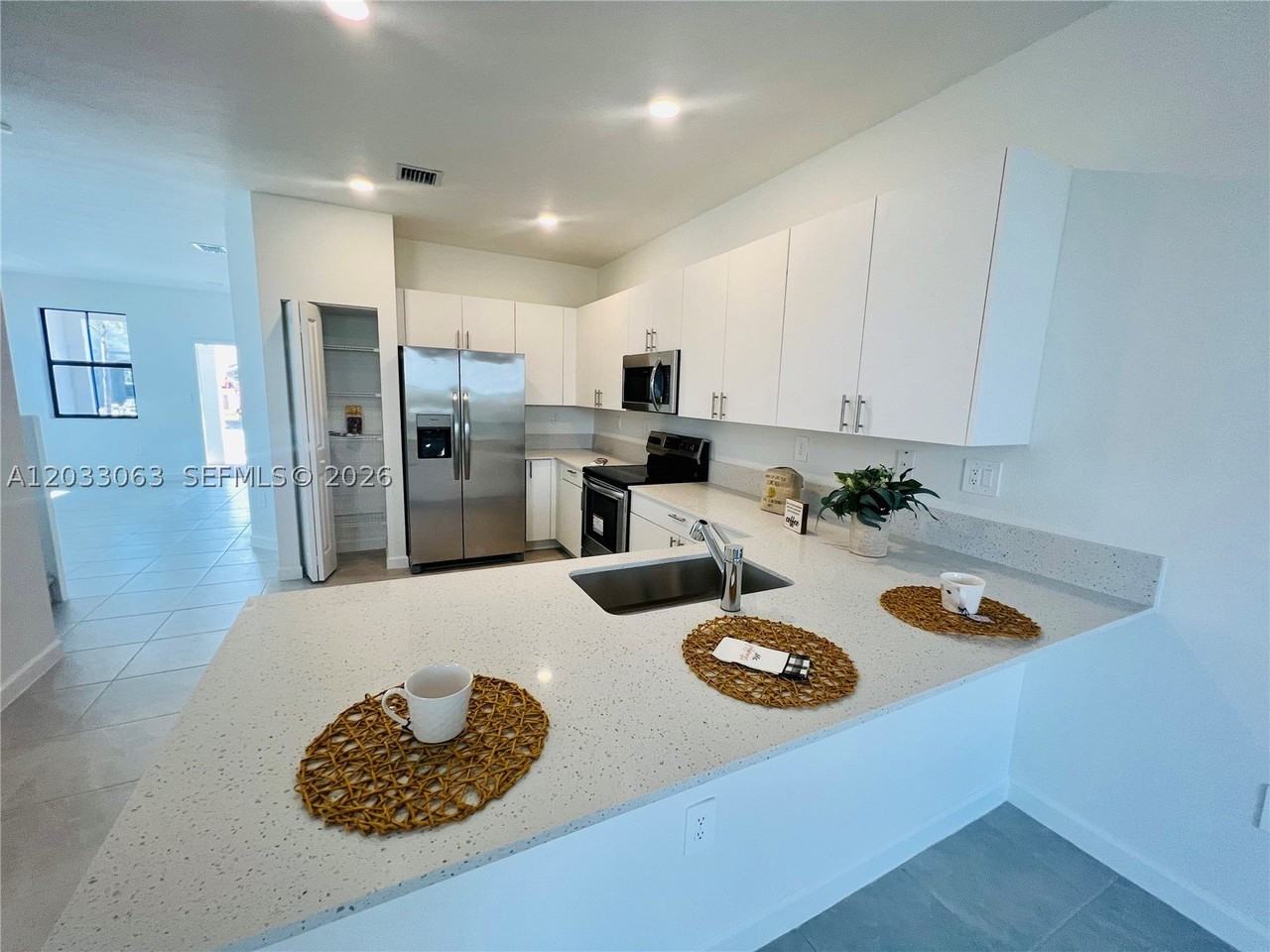11925 Sw 247th Ter #11925 - Photo 4 of 26