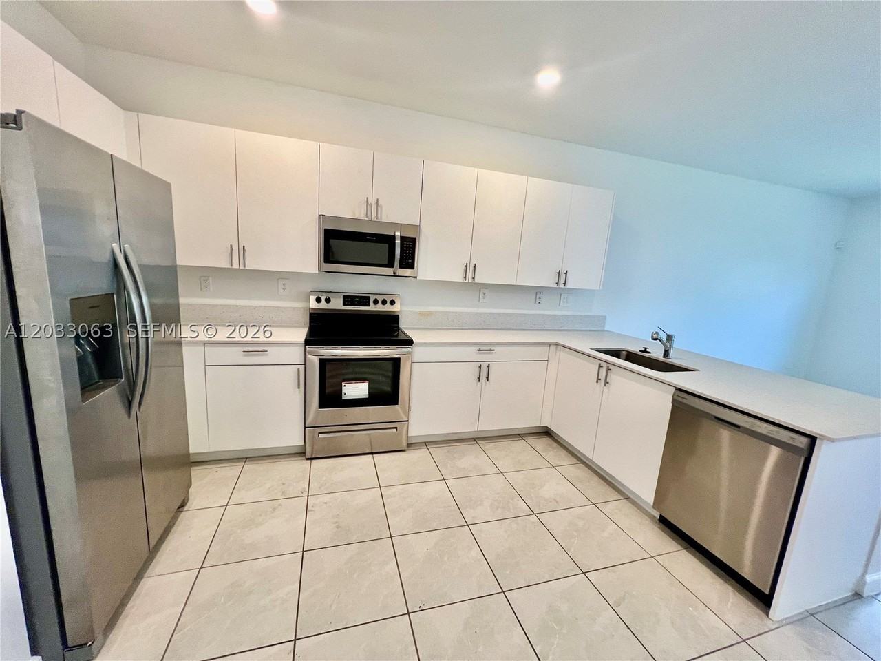 11925 Sw 247th Ter #11925 - Photo 7 of 26