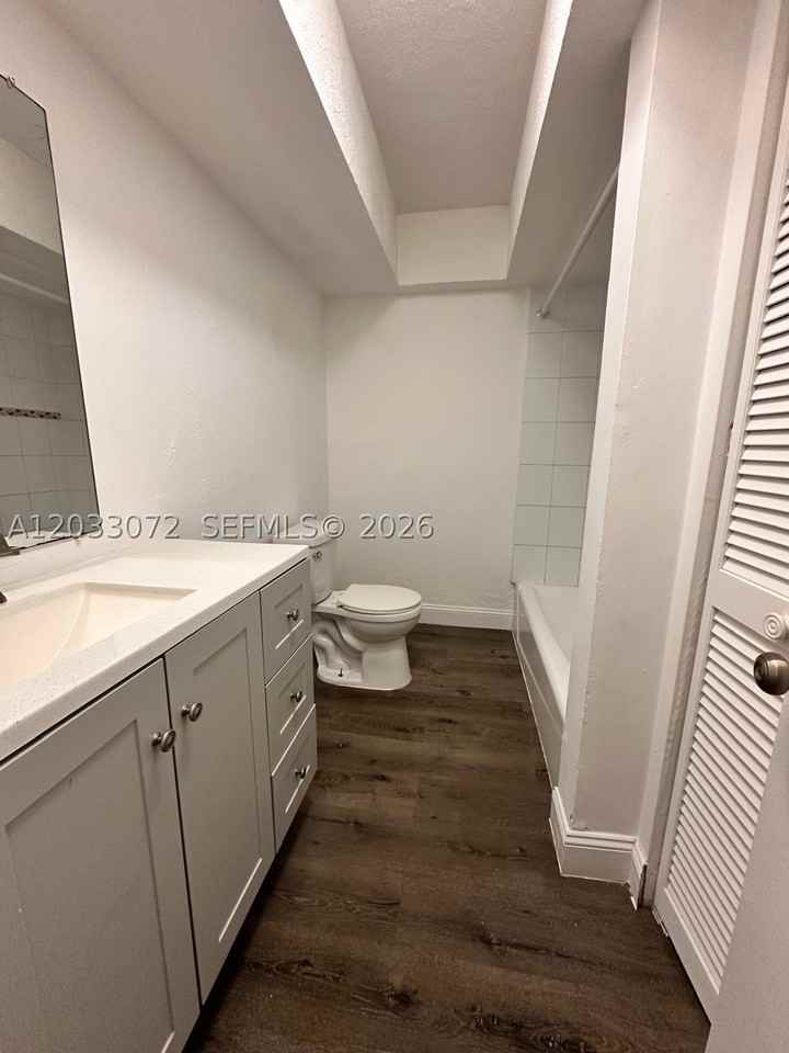 5540 Sw 38th Ct #0 - Photo 6 of 8
