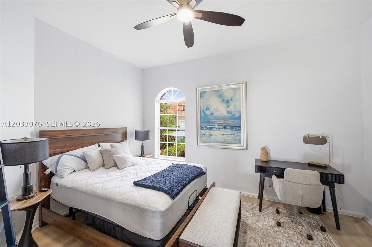 8141 Sandpiper Way - Photo 3 of 27