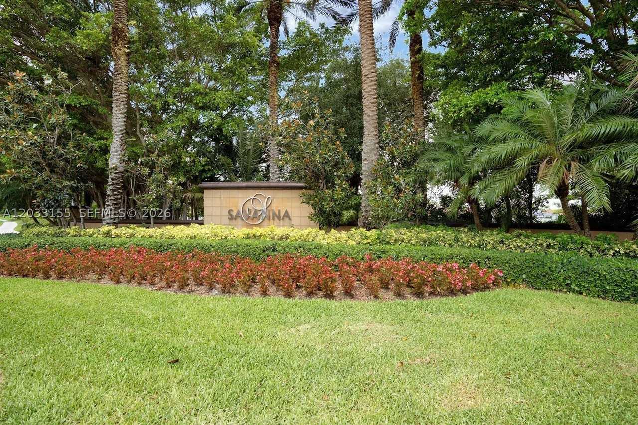 1530 Canary Island Dr