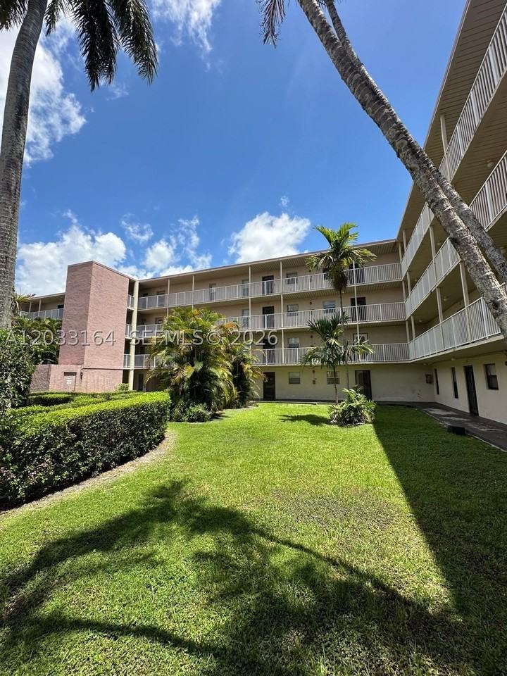 2800 Nw 56th Ave #G201 - Photo 2 of 10