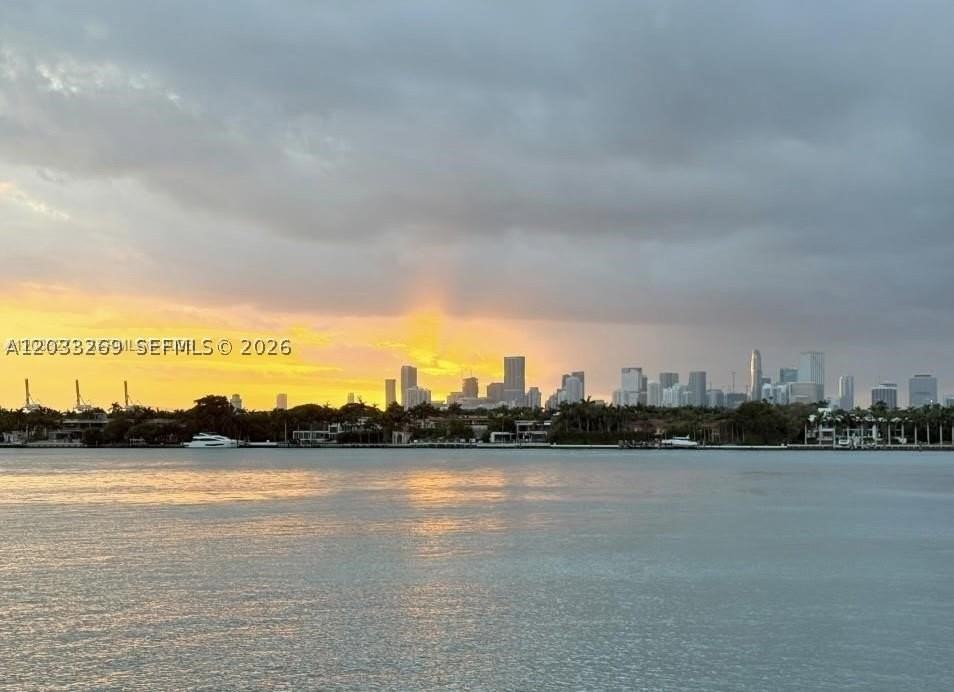 1000 West Ave #TS8 - Photo 2 of 30
