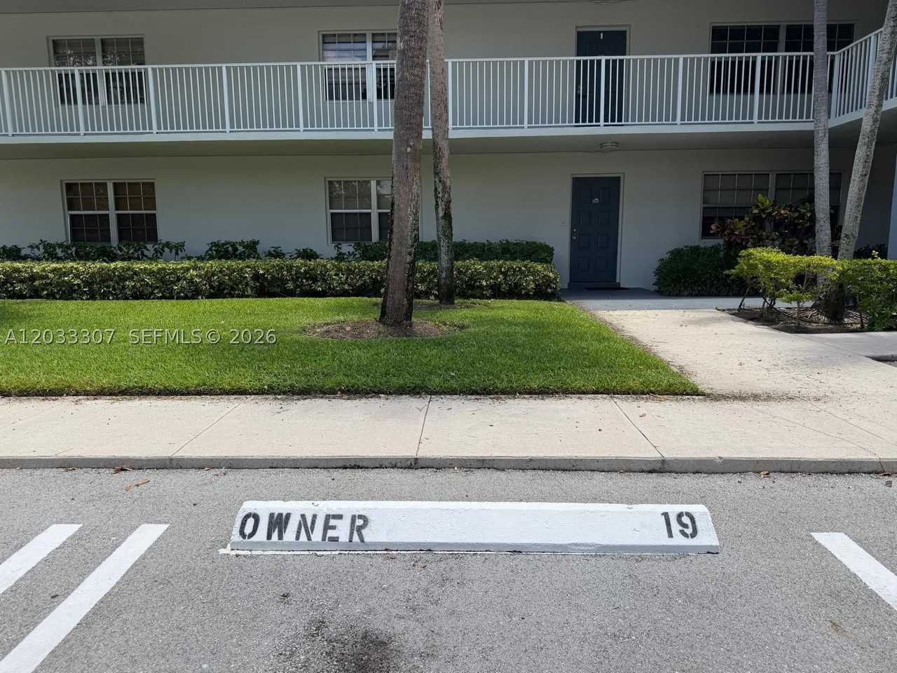 4261 W Palm Aire Dr #202 - Photo 2 of 20