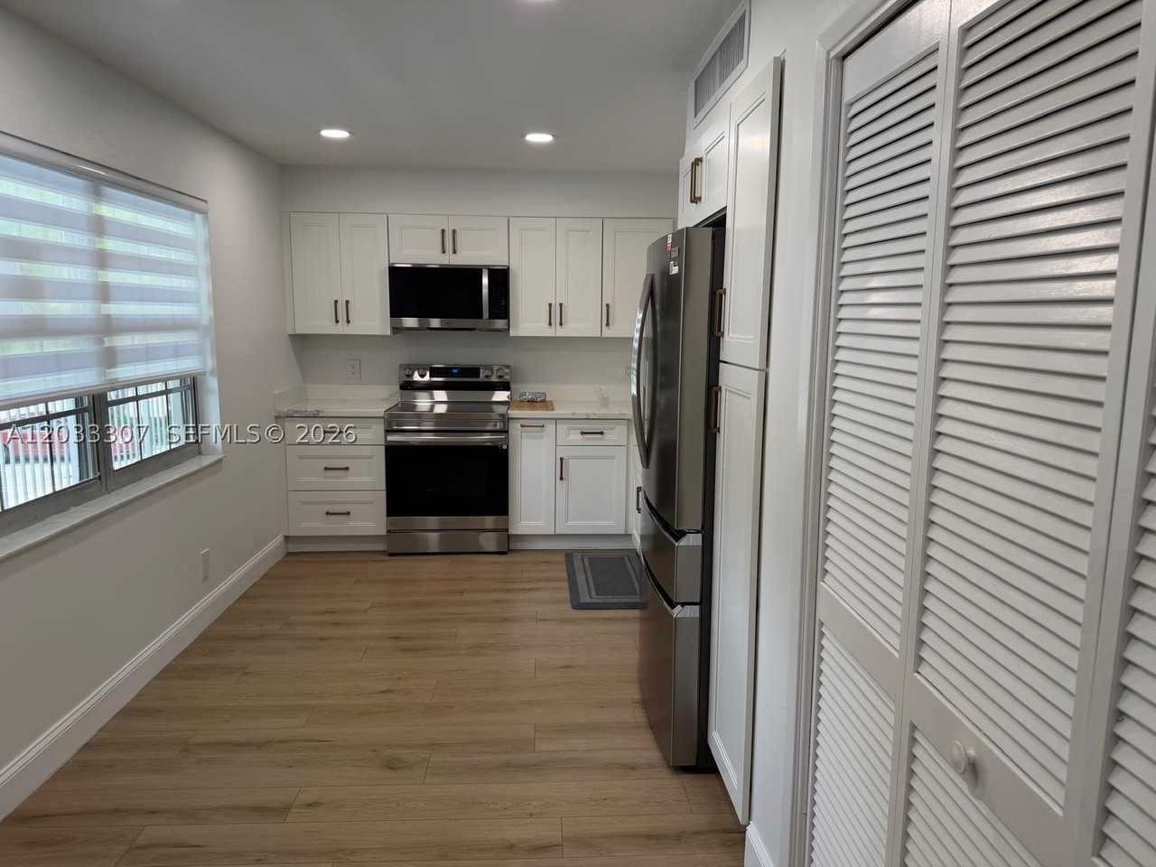 4261 W Palm Aire Dr #202 - Photo 4 of 20