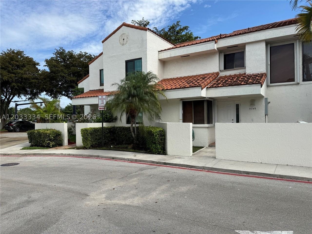 11749 Terra Bella Blvd - Photo 2 of 36