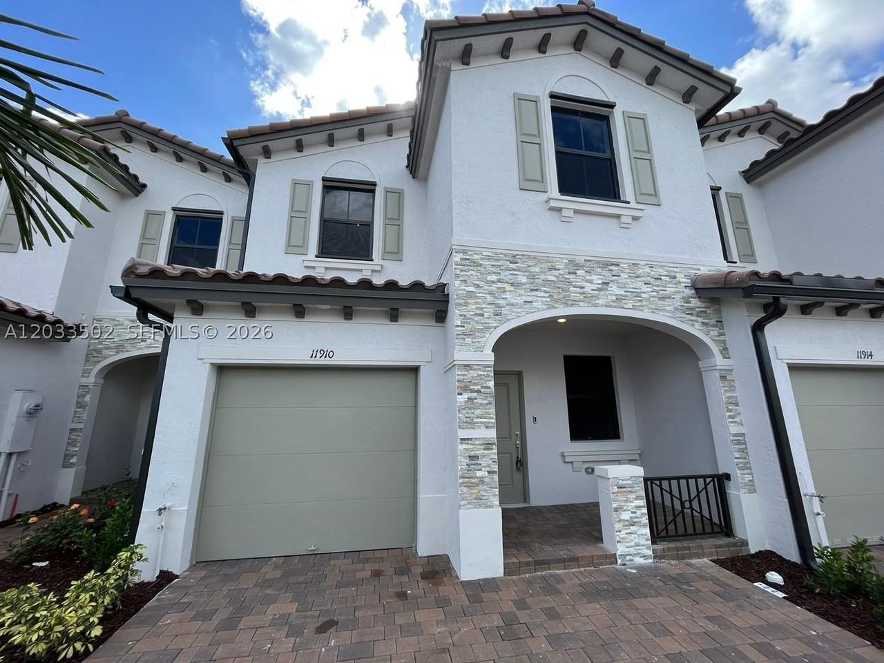 11910 Sw 245th Ter #11910