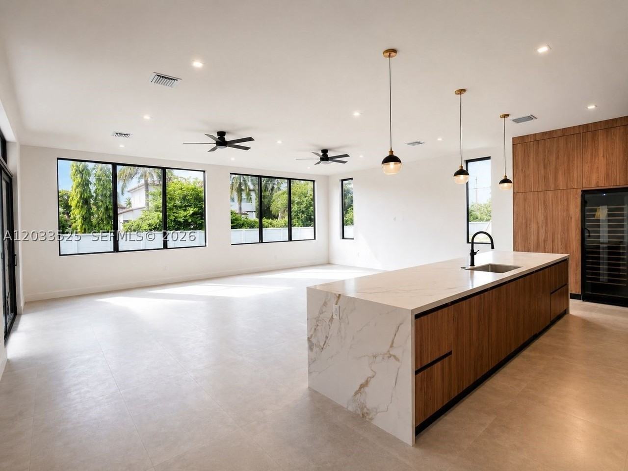 13023 Davie Oaks Dr #0 - Photo 3 of 11