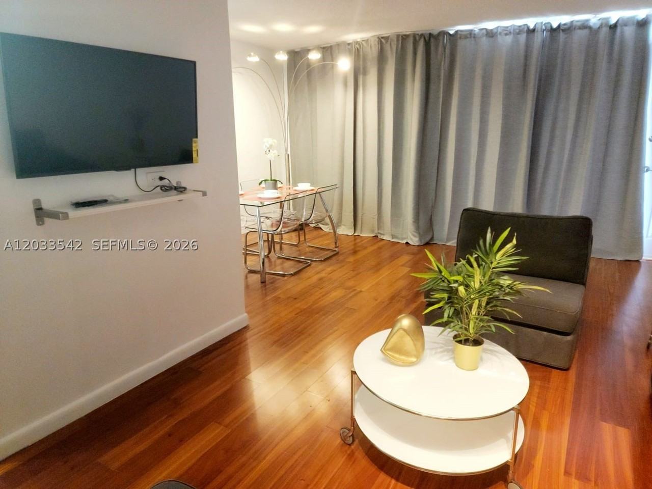 1100 Alton Rd #3C - Photo 5 of 22