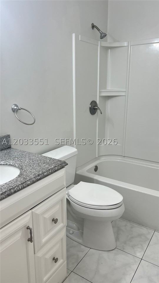 6225 Kendale Lakes Cir #263 - Photo 6 of 7