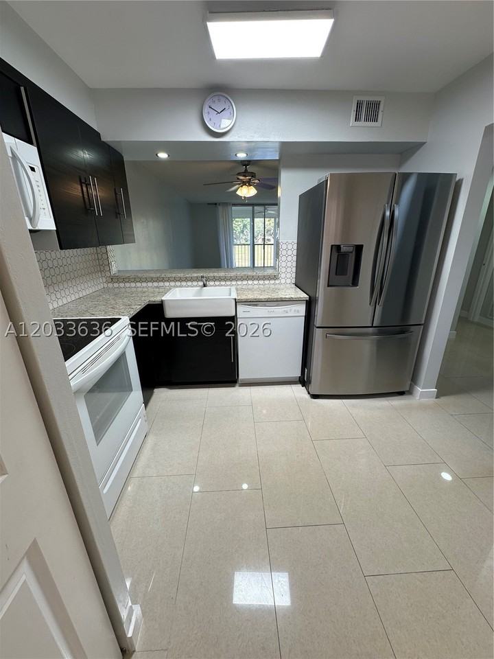 7561 Nw 1st St #204 - Photo 7 of 31