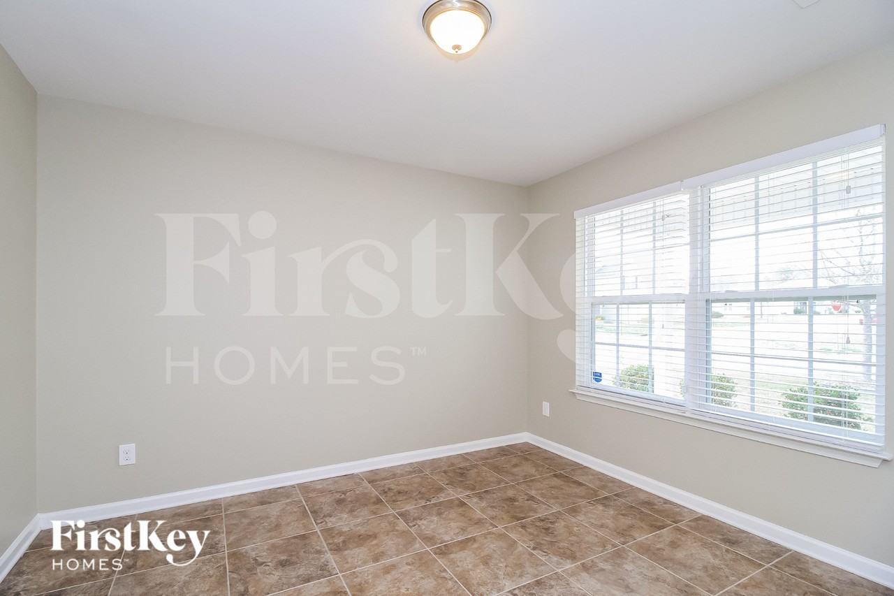 1190 Red Sage Rd - Photo 6 of 16