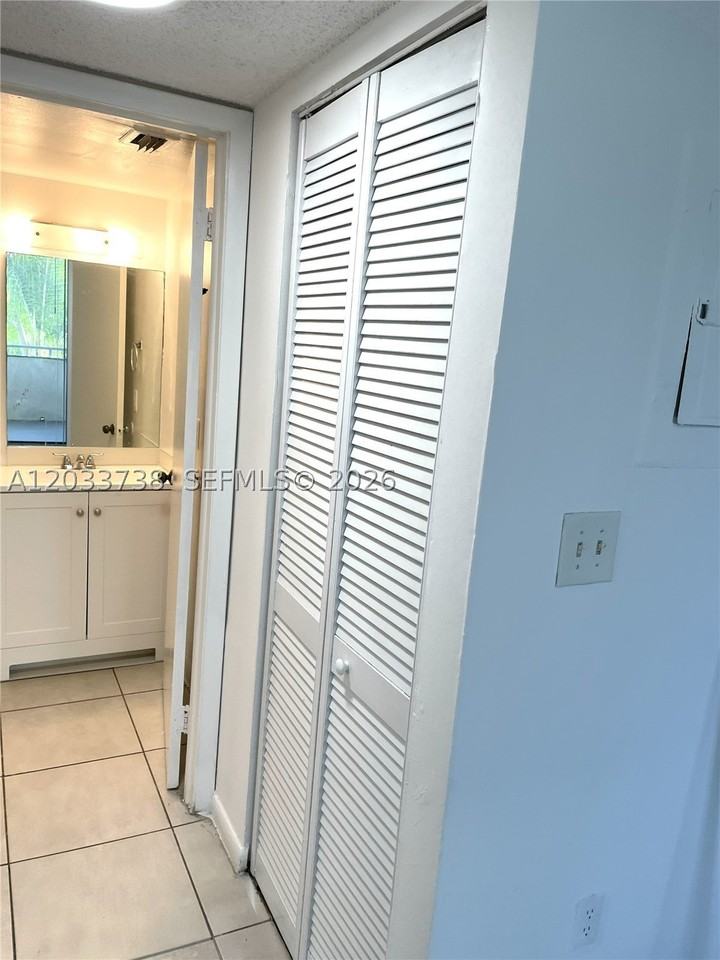 8255 Sw 152nd Ave #E405 - Photo 5 of 14