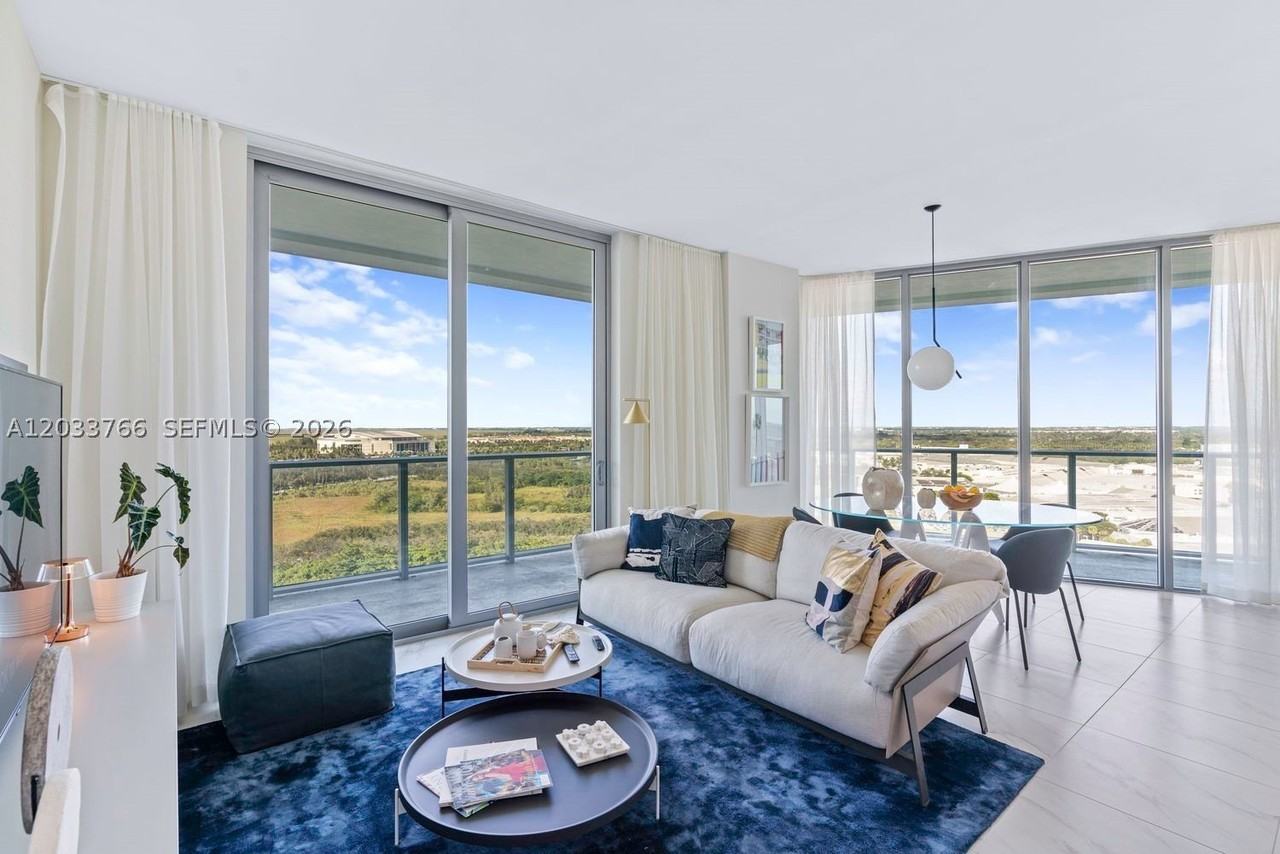 2000 Metropica Way #1810