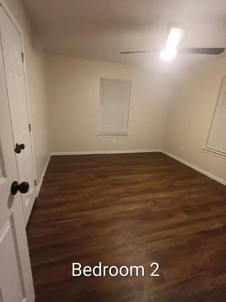 352 S Johnson Ave #1 - Photo 4 of 10