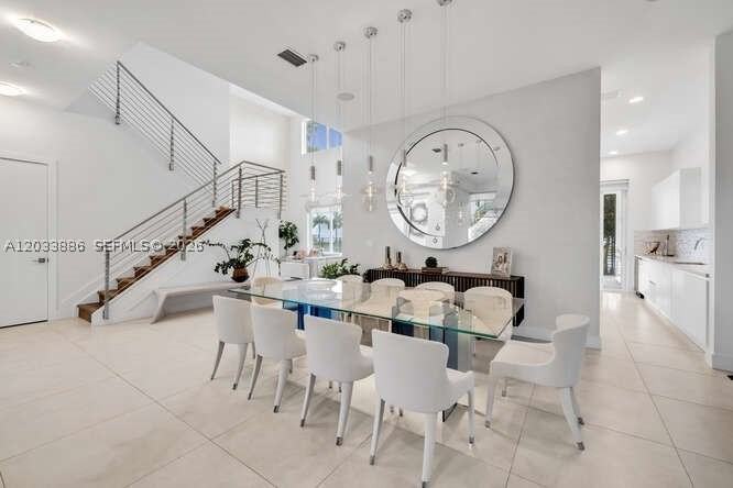 10250 Nw 75th Ter - Photo 6 of 32