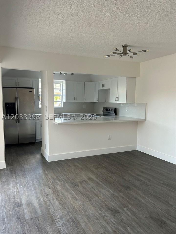 11880 Sw 19th Ter #113 - Photo 4 of 10