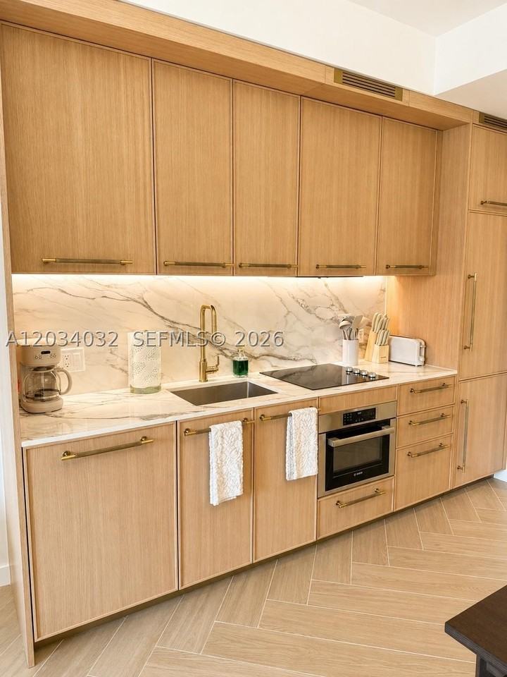 2700 Nw 2nd Ave #209