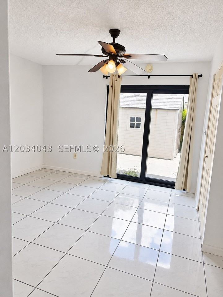6521 Sw 114th Ave - Photo 6 of 16