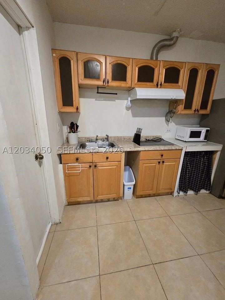 4863 Sw 148th Ct #1 - Photo 4 of 7