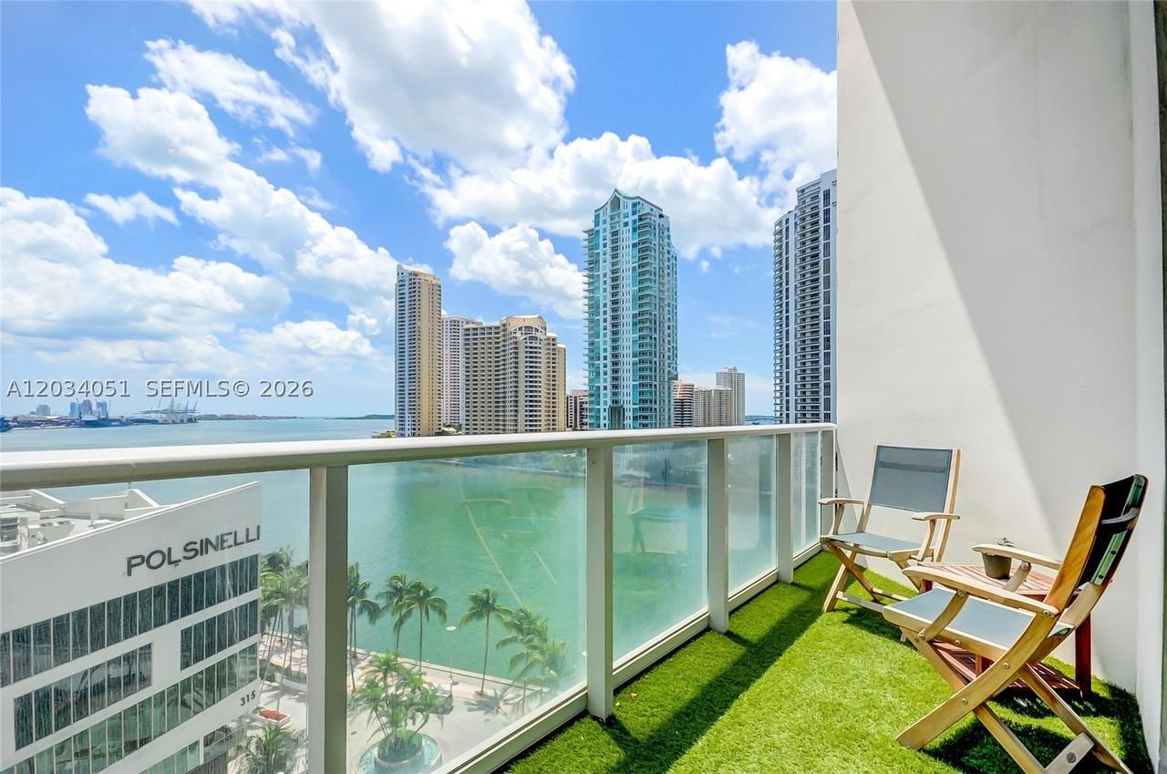 300 S Biscayne Blvd #L1022