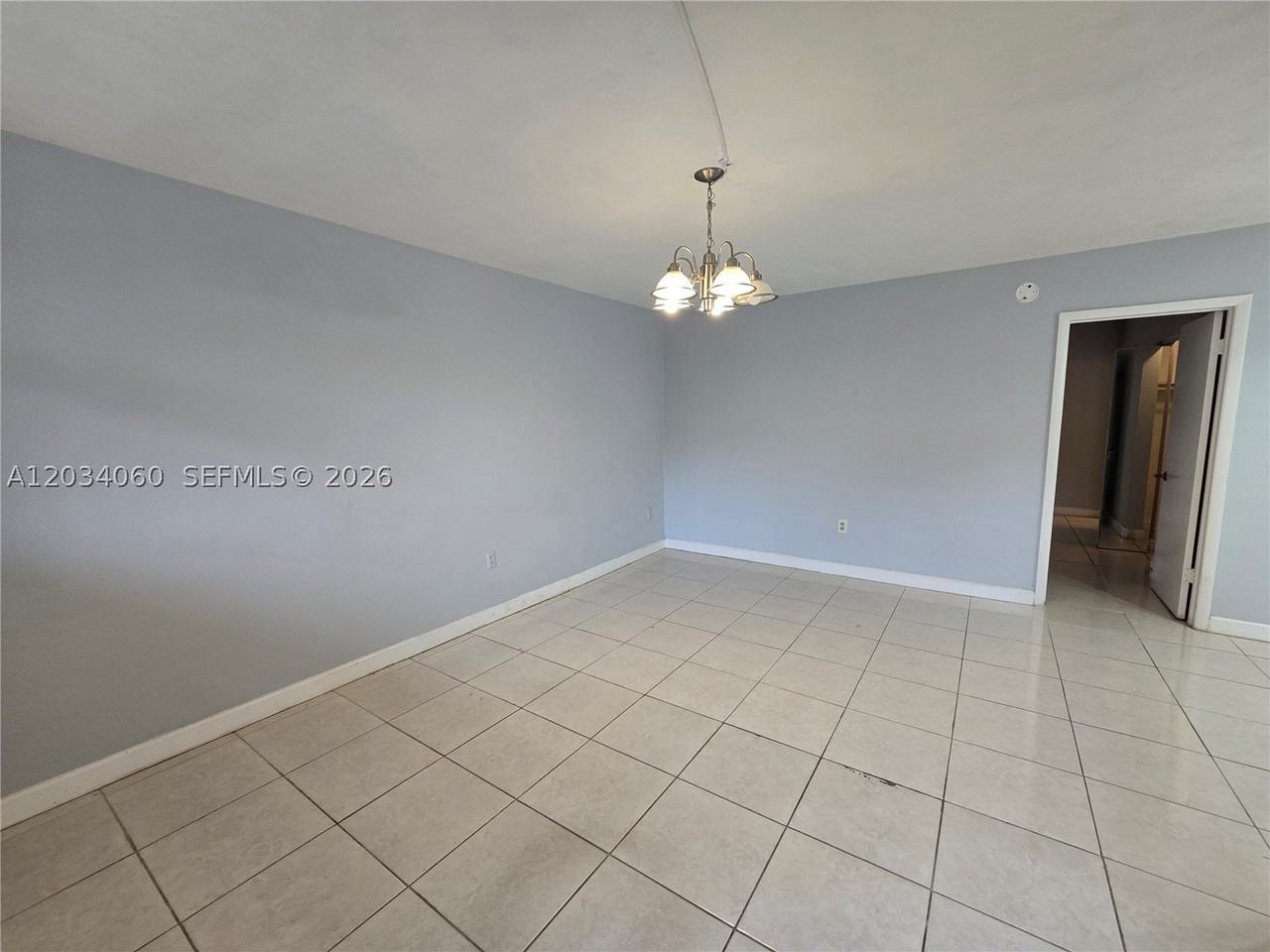 1475 Ne 125th Ter #304B