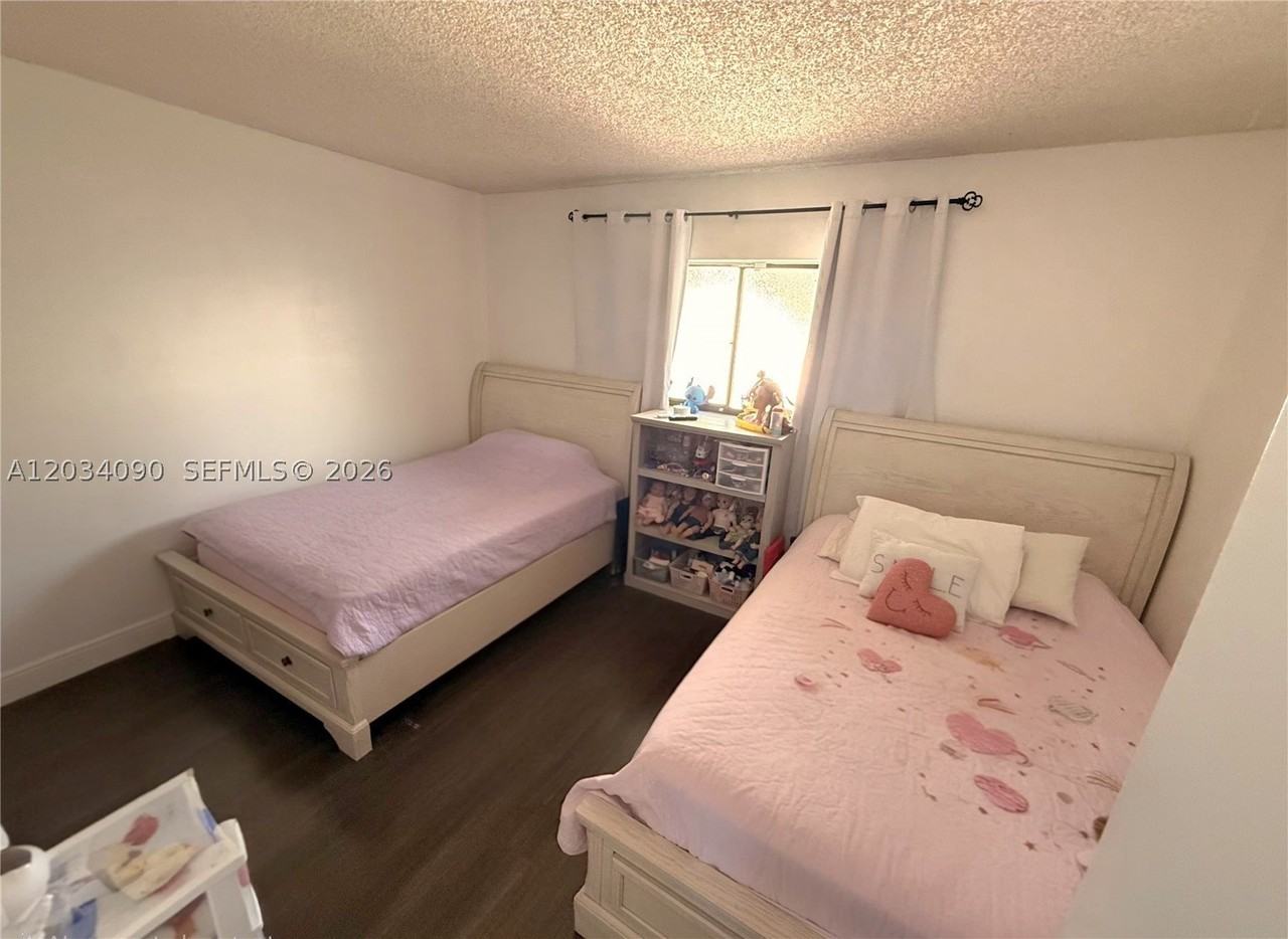 8520 Sw 133rd Avenue Rd #424 - Photo 6 of 15