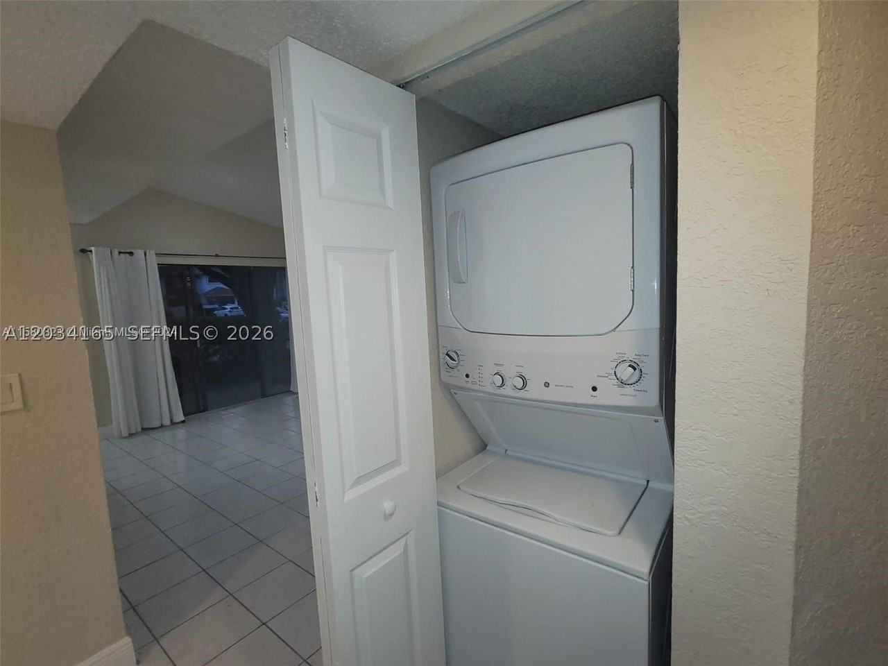 9673 Sw 138th Ave #QD1R - Photo 7 of 18