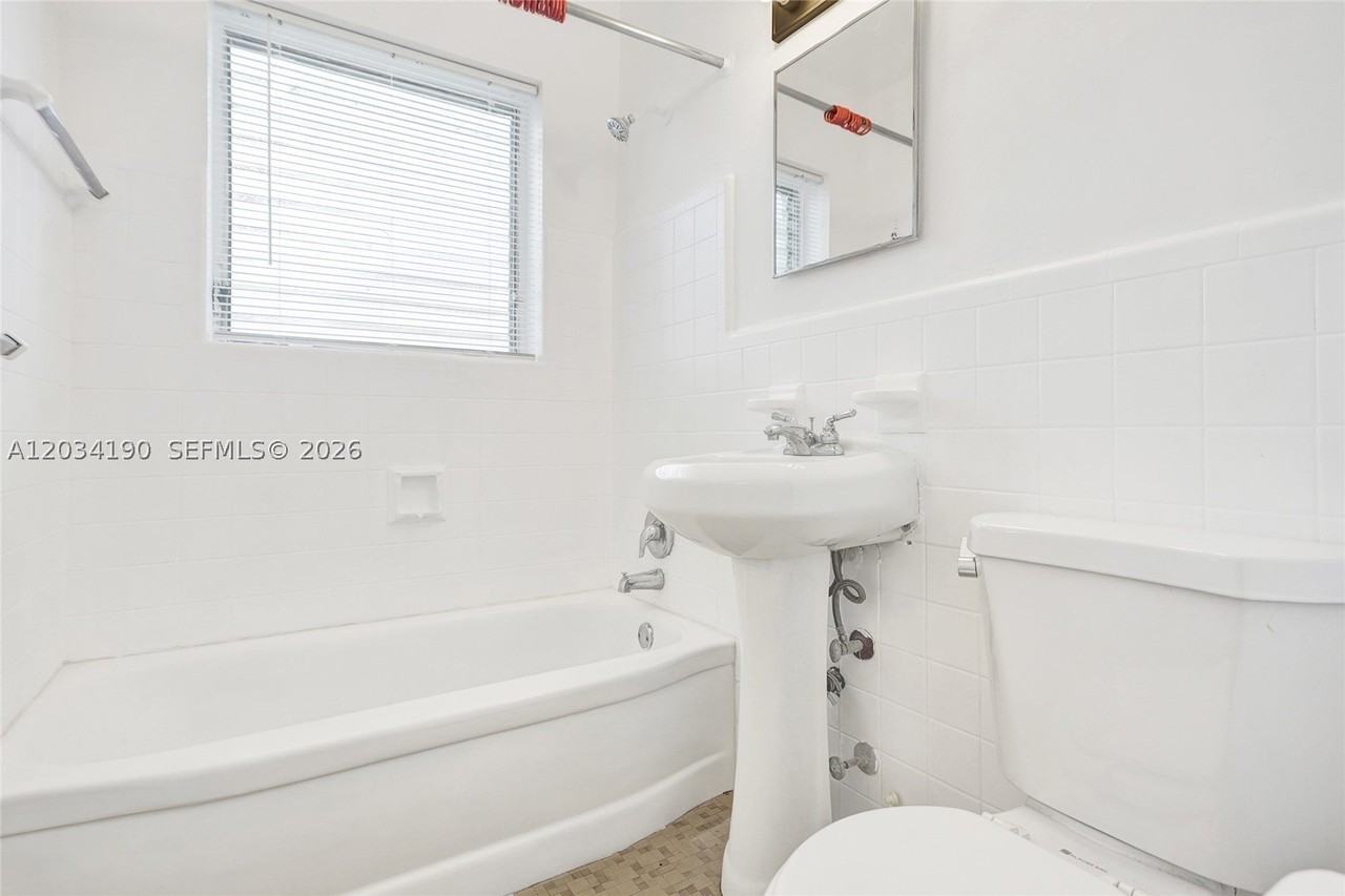 710 82nd St #1 - Photo 6 of 35