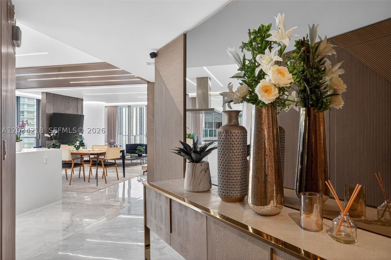 300 Sunny Isles Blvd #4-1902 - Photo 4 of 50