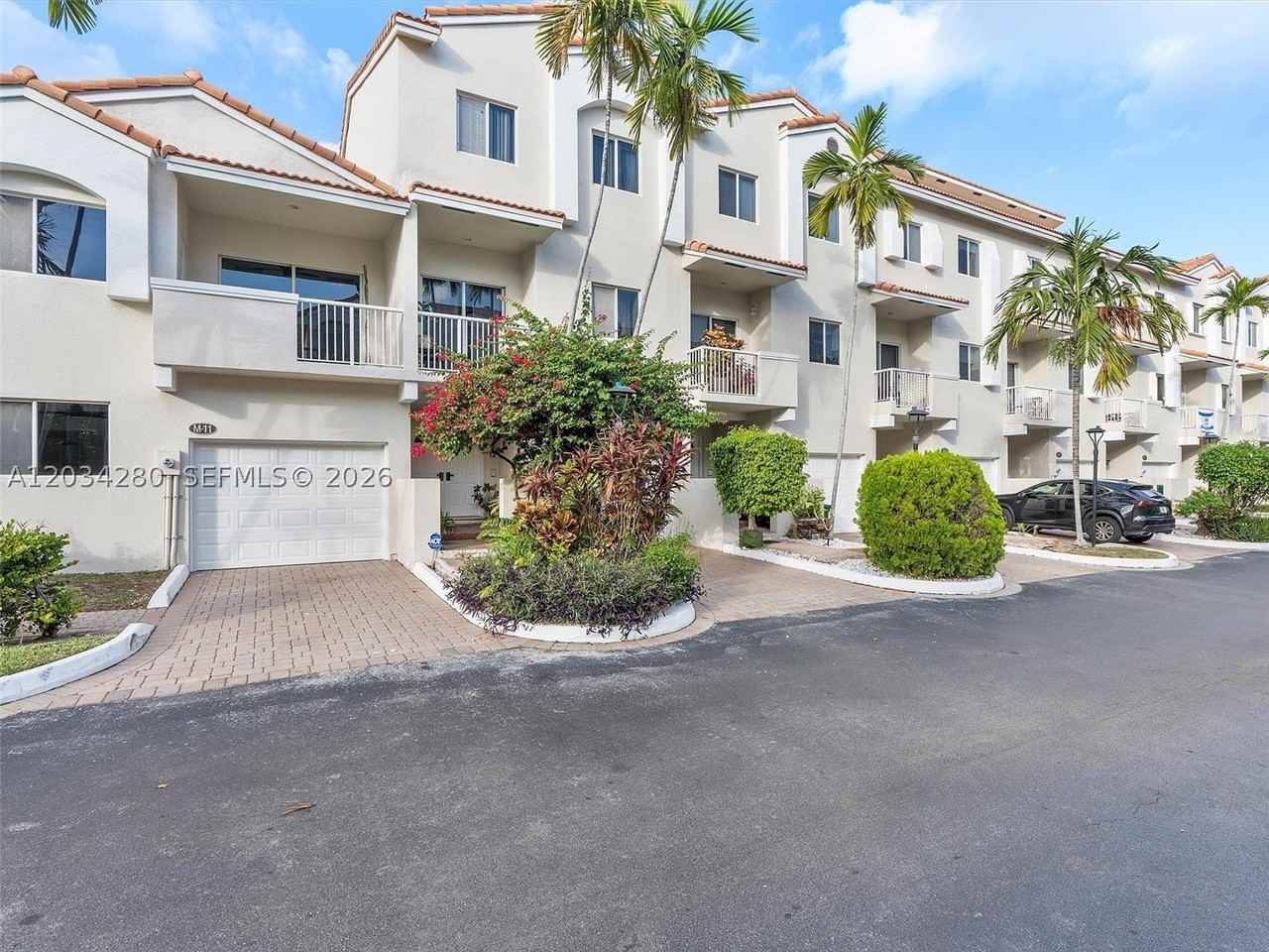 21399 Marina Cove Cir #M12
