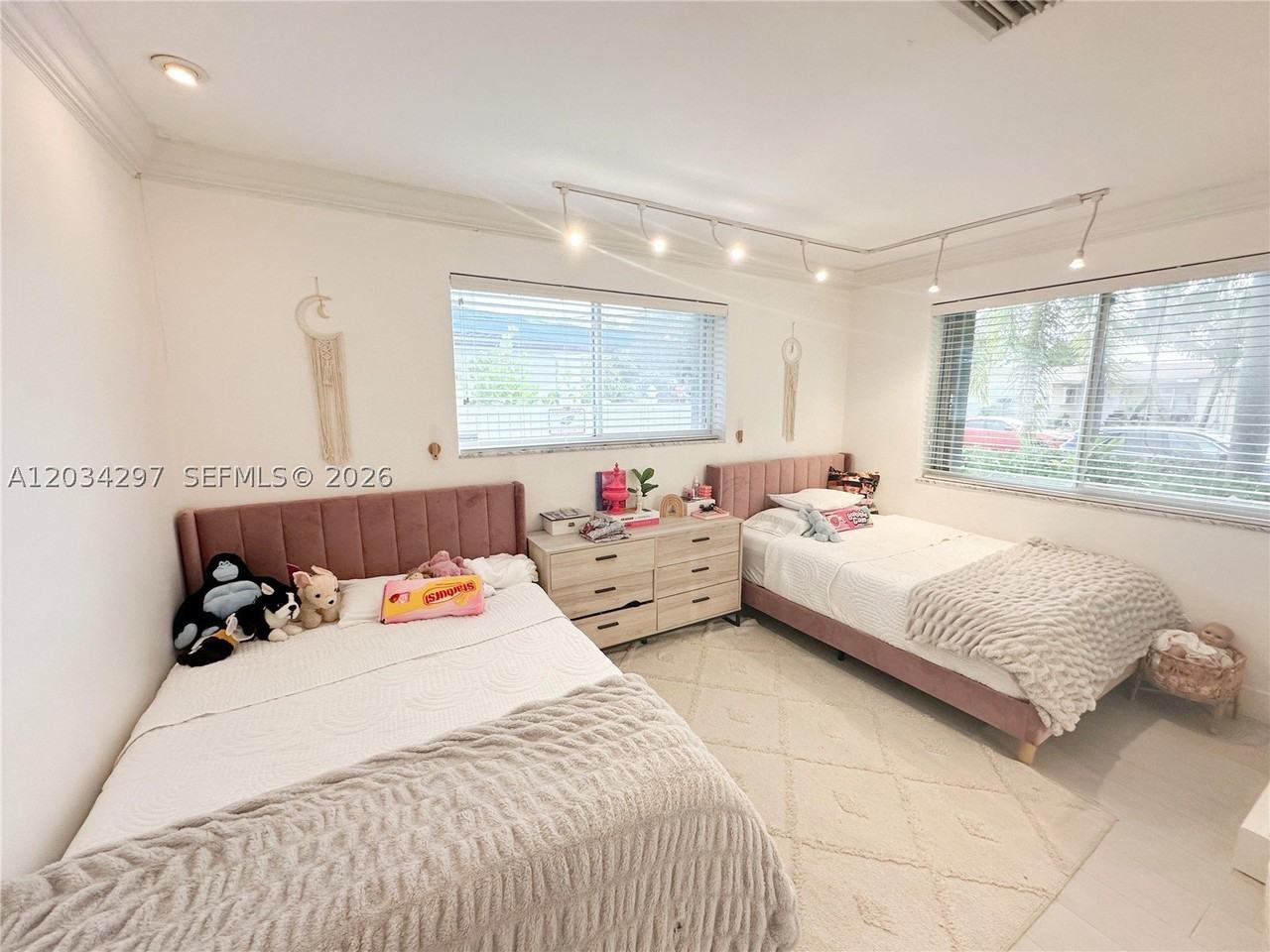 20931 Ne 24th Ave - Photo 6 of 20