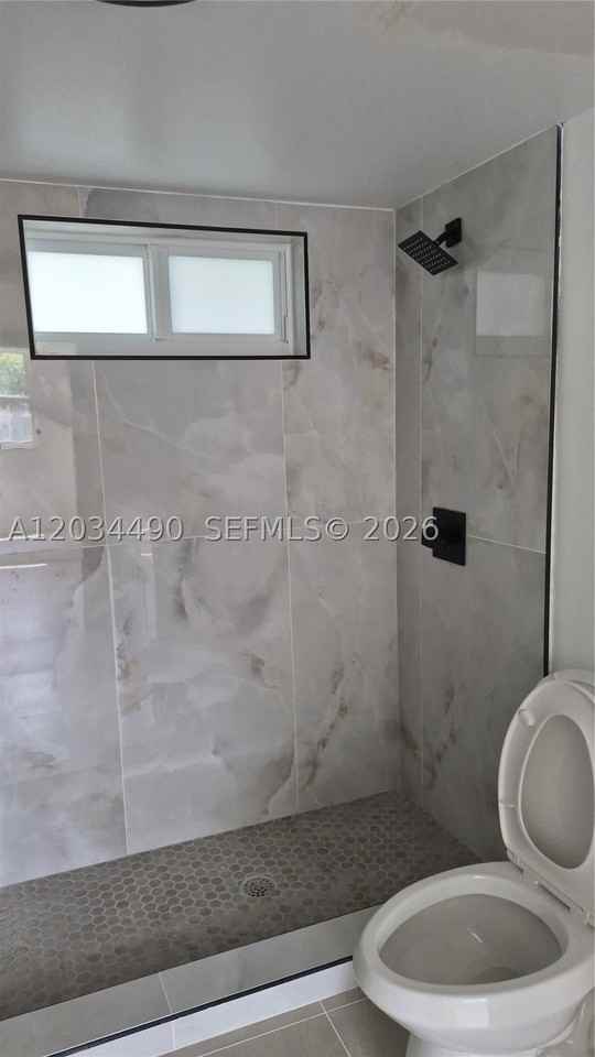 6050 Nw 64th Ave #105 - Photo 7 of 18