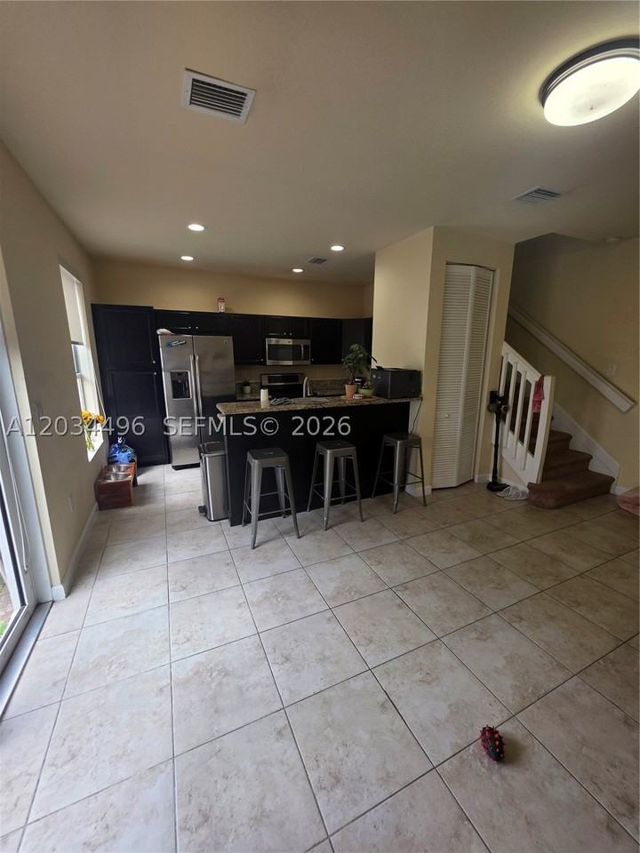 9424 Sw 171st Pl - Photo 3 of 33