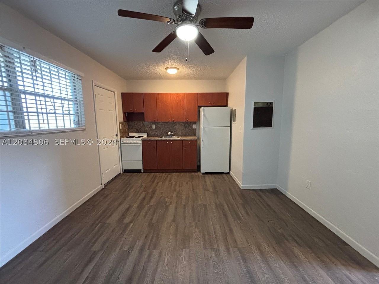 14120 Nw 24th Ct #303 - Photo 5 of 9
