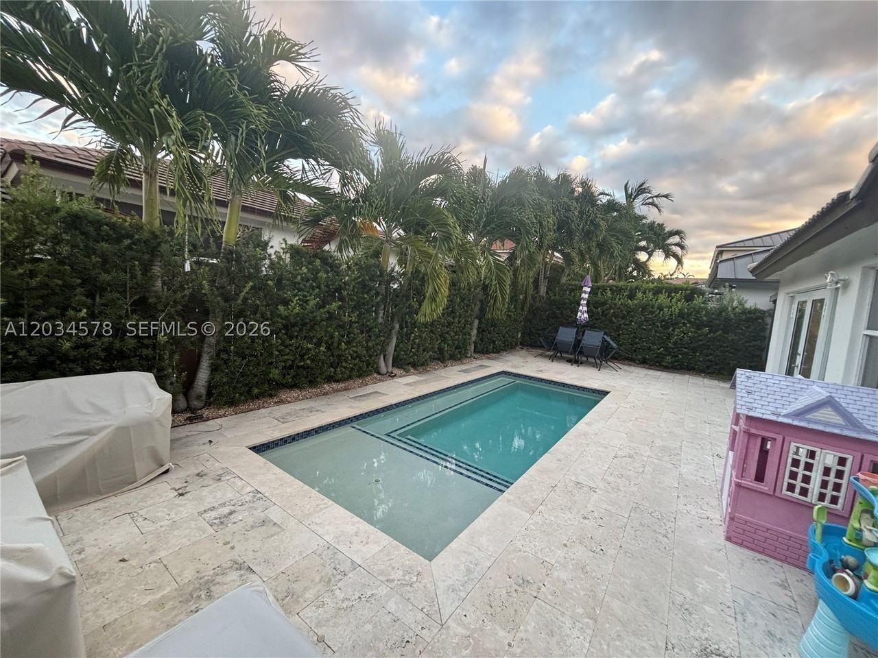 8143 Sw 162nd Path - Photo 5 of 20
